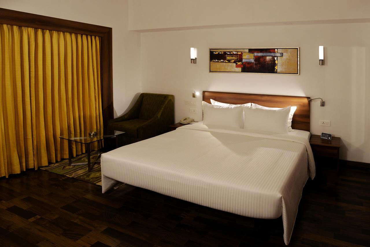 Lemon Tree Hotel Coimbatore Extérieur photo