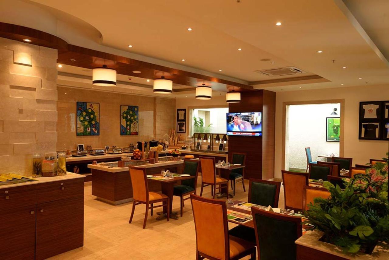 Lemon Tree Hotel Coimbatore Extérieur photo