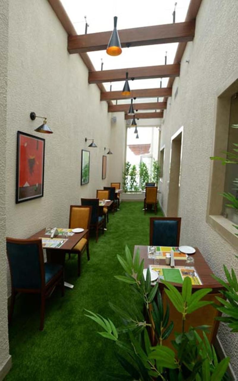 Lemon Tree Hotel Coimbatore Extérieur photo