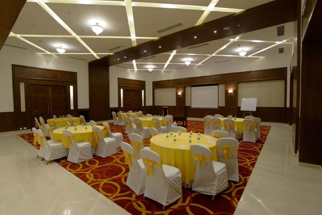 Lemon Tree Hotel Coimbatore Extérieur photo