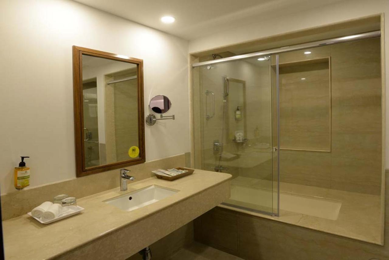 Lemon Tree Hotel Coimbatore Extérieur photo