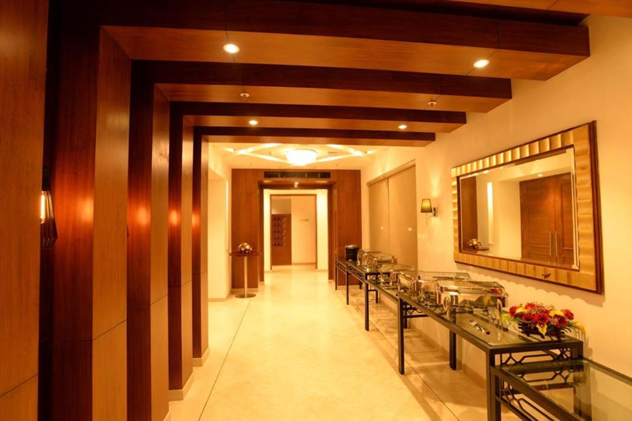 Lemon Tree Hotel Coimbatore Extérieur photo