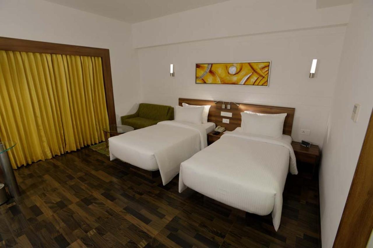 Lemon Tree Hotel Coimbatore Extérieur photo
